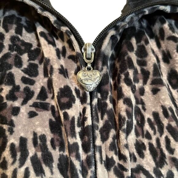 Ac-tiv-ology Leopard Print Velour Feel Jacket Black Collar and Cuffs Size Small - Picture 2 of 8